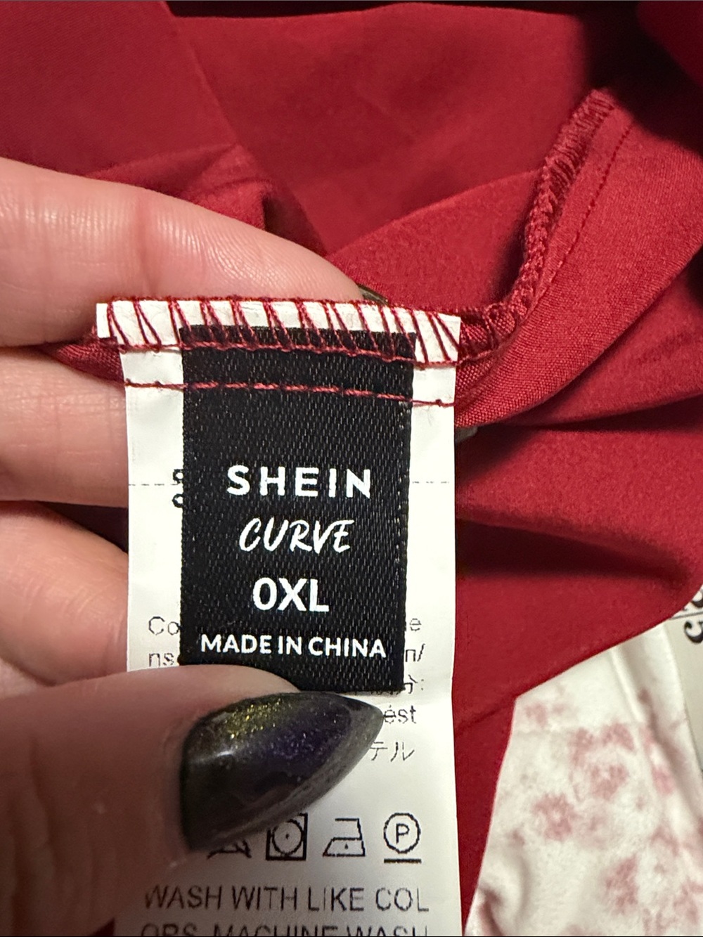 Off-Shoulder Red Button-Front Women's Top - Picture 4 of 4
